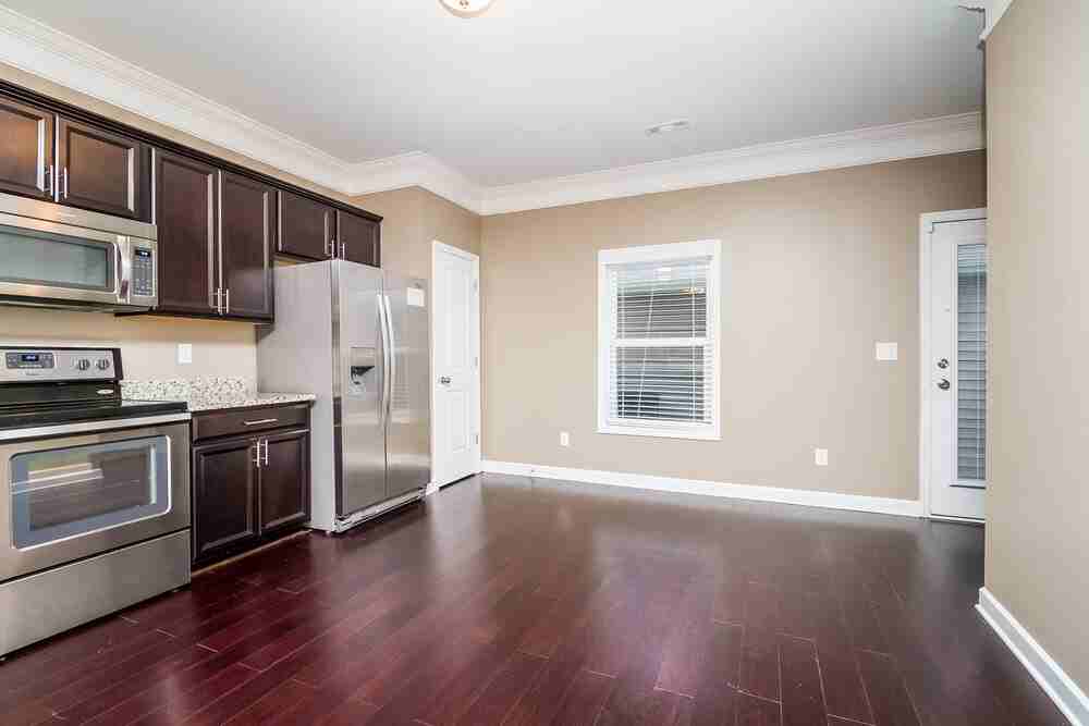 2232 Dale View Dr - Photo 5 of 17