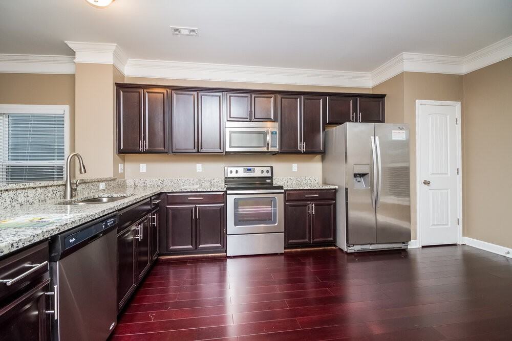 2232 Dale View Dr - Photo 6 of 17