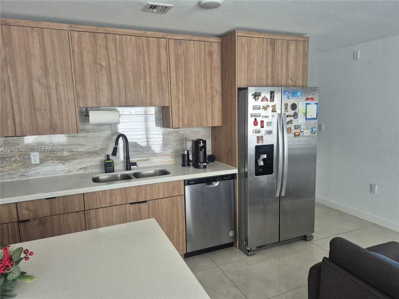 14515 Southwest 261st Street #14515 - Photo 4 of 8