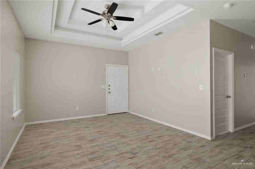 1311 Petri Dr Unit 4 - Photo 4 of 10