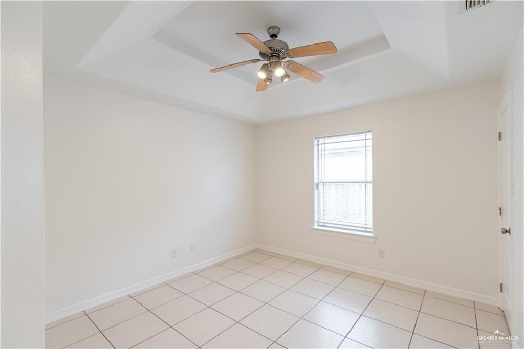 1908 Bahamas Dr Apt 2 - Photo 7 of 8