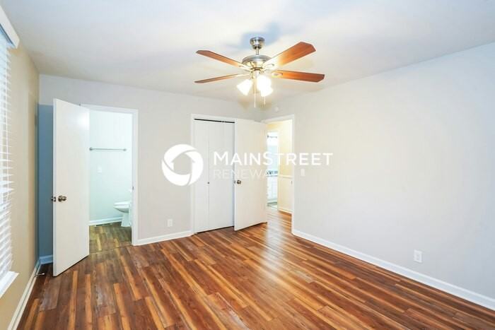 242 Iris Dr - Photo 7 of 16