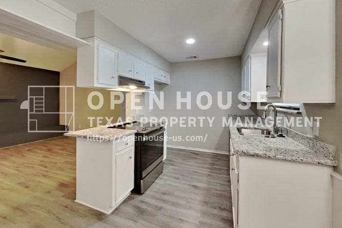 4203 Ticino Valley Ct - Photo 7 of 27