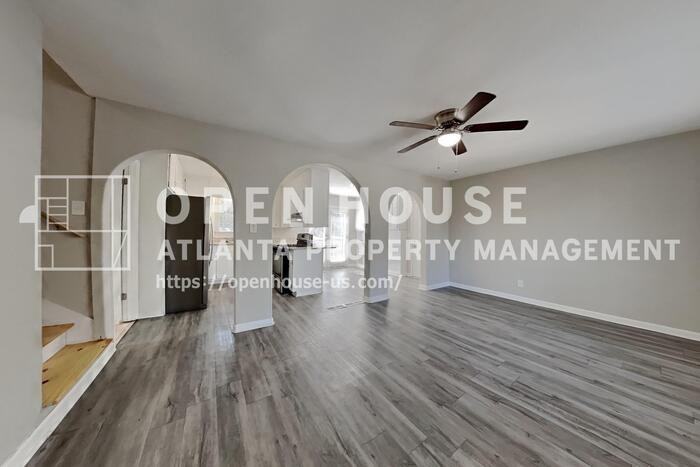 3876 Brookshire Pl - Photo 7 of 26