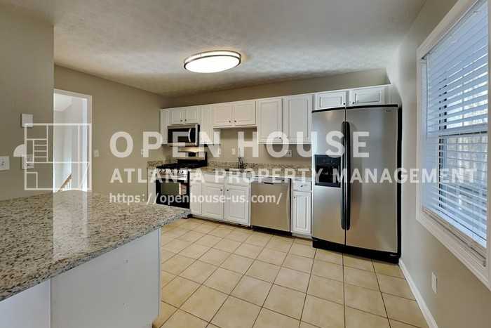 1067 Athena Ct - Photo 5 of 23