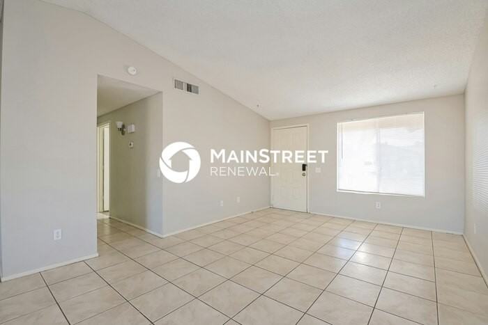 4524 W Jupiter St - Photo 4 of 16