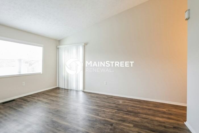 4085 Wintertime Dr - Photo 4 of 17