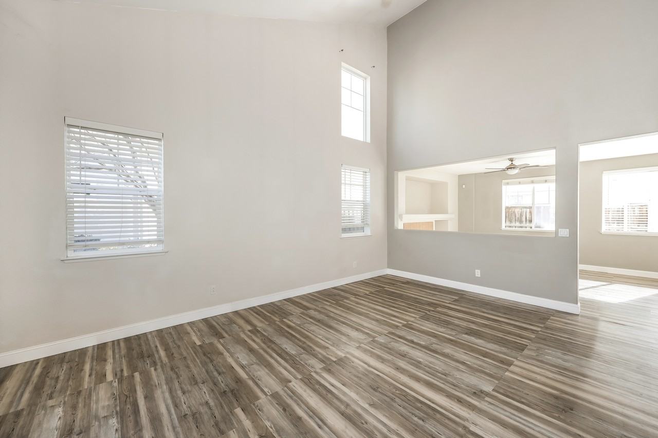 1093 Mayport Dr #1093 - Photo 4 of 16