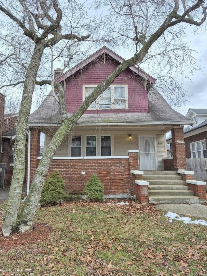 487 Chalmers St - Photo 3 of 22