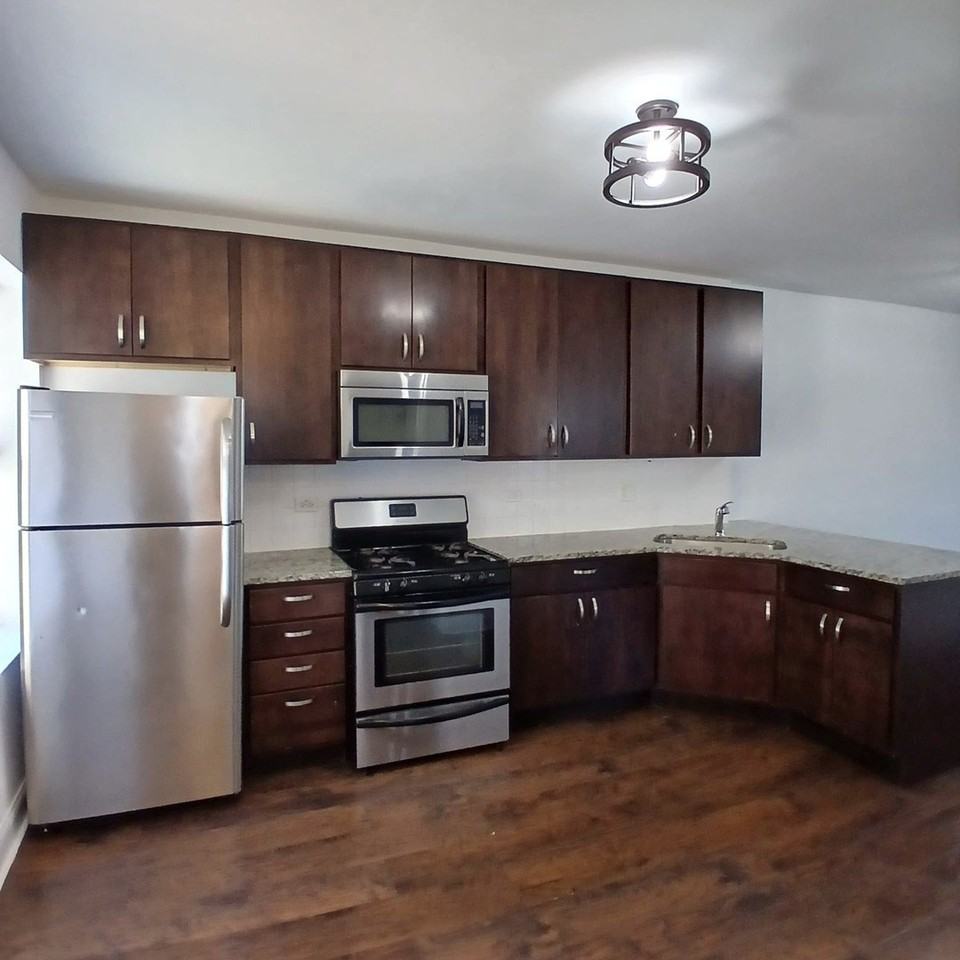 4876 W Armitage Ave Apt 3f - Photo 3 of 13