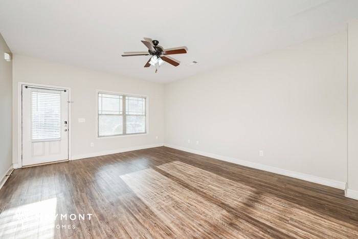 1029 Allegiance Dr - Photo 6 of 16