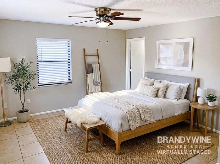 403 Crabtree Ave - Photo 5 of 13