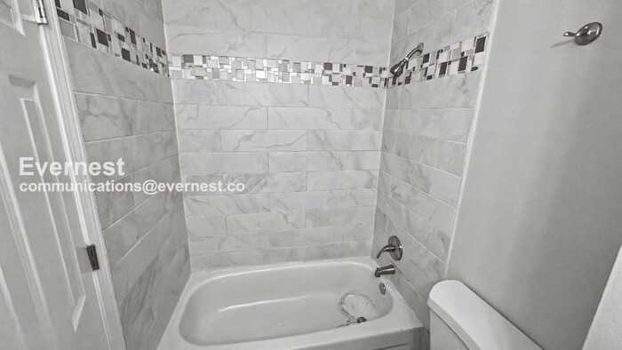 1475 Pineland Ct - Photo 7 of 23