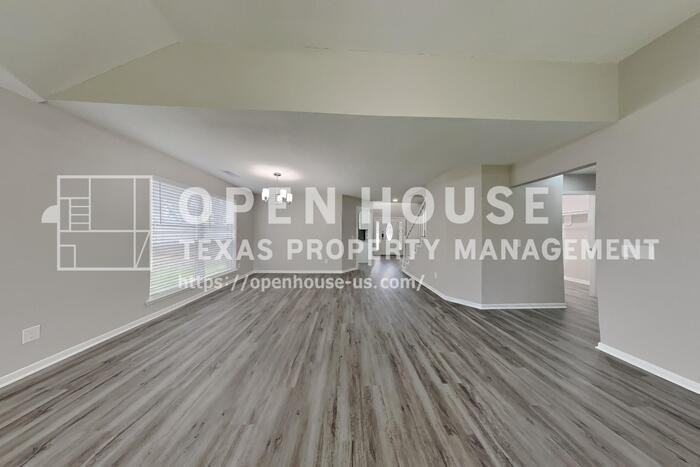 802 Sierra Lake Dr - Photo 6 of 24