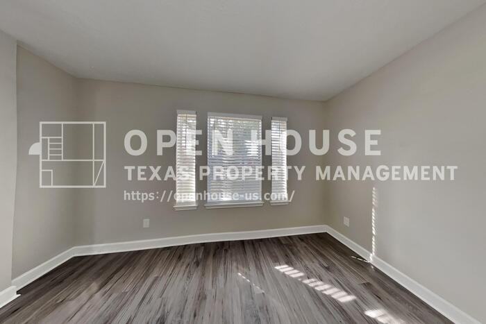 2810 Bristlecone Dr - Photo 7 of 21