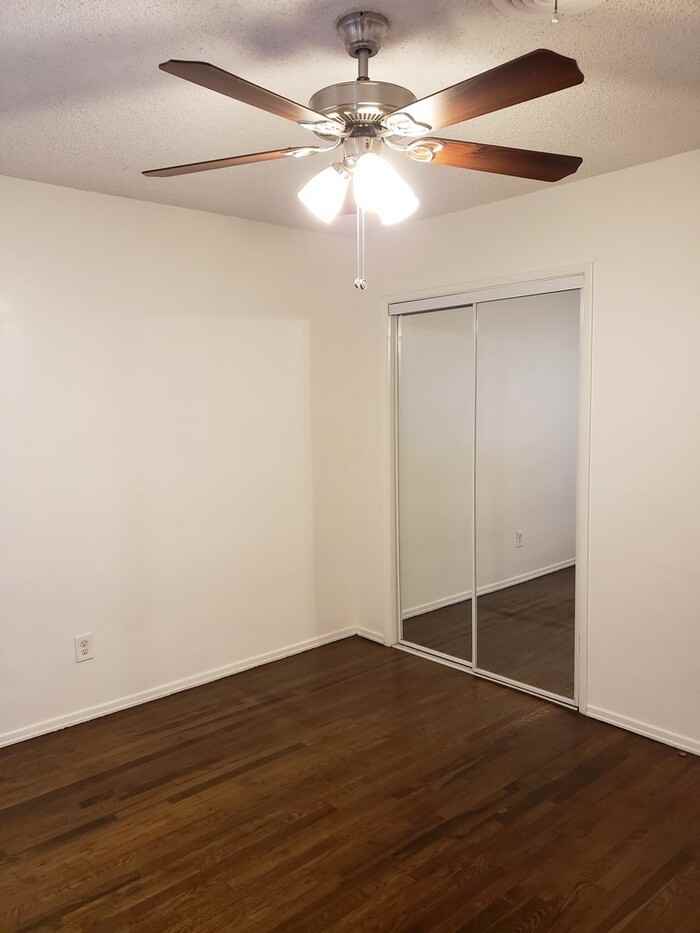 3704 Jill Ln - Photo 4 of 11