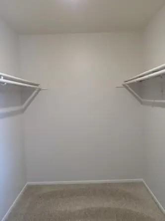 Emerald Gardens Apartments - Photo 6 of 25