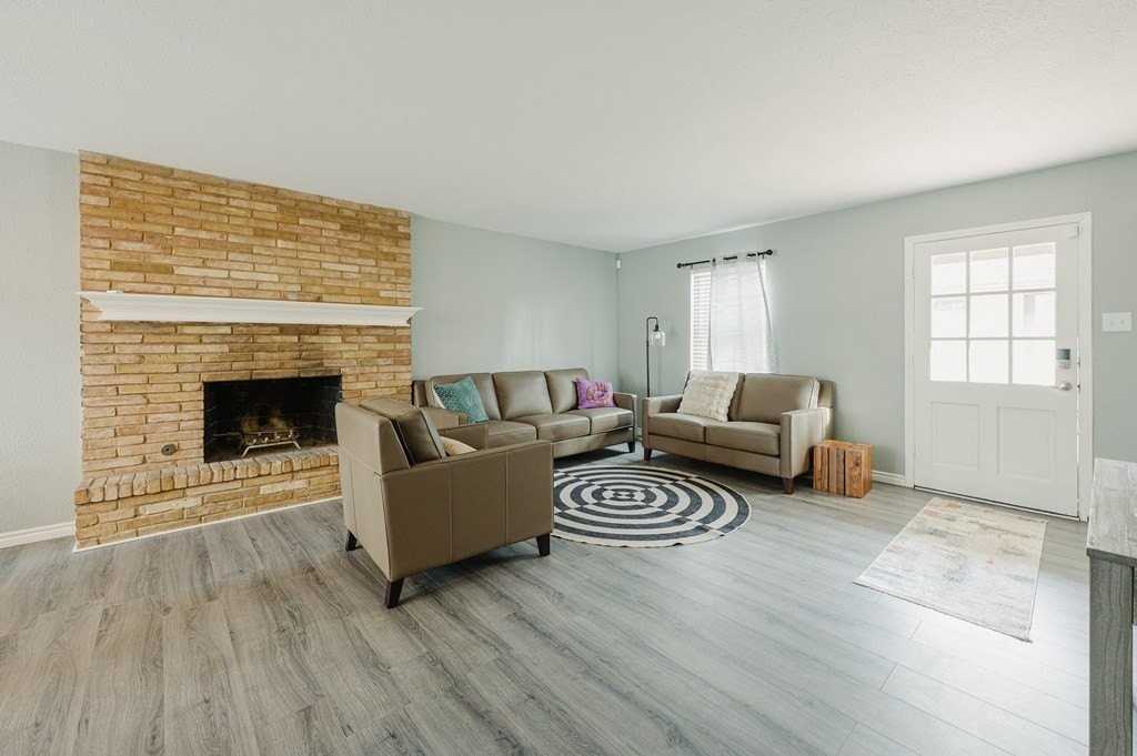 600 Liddon Ave Apt 61 - Photo 4 of 15