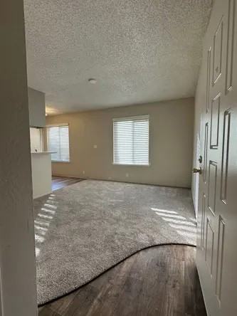 2114 H Street, Sacramento - Photo 7 of 25