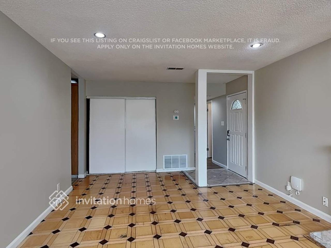 182 Hastings Ave - Photo 3 of 17