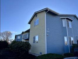 featured image of 537 Ne Ellis Way #A102