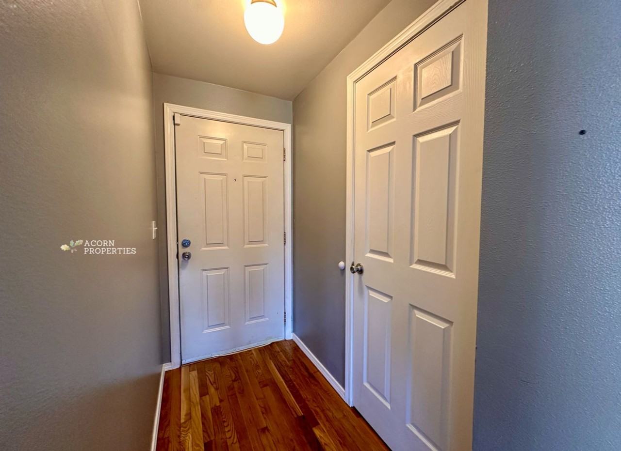 537 Ne Ellis Way #A102 - Photo 2 of 35