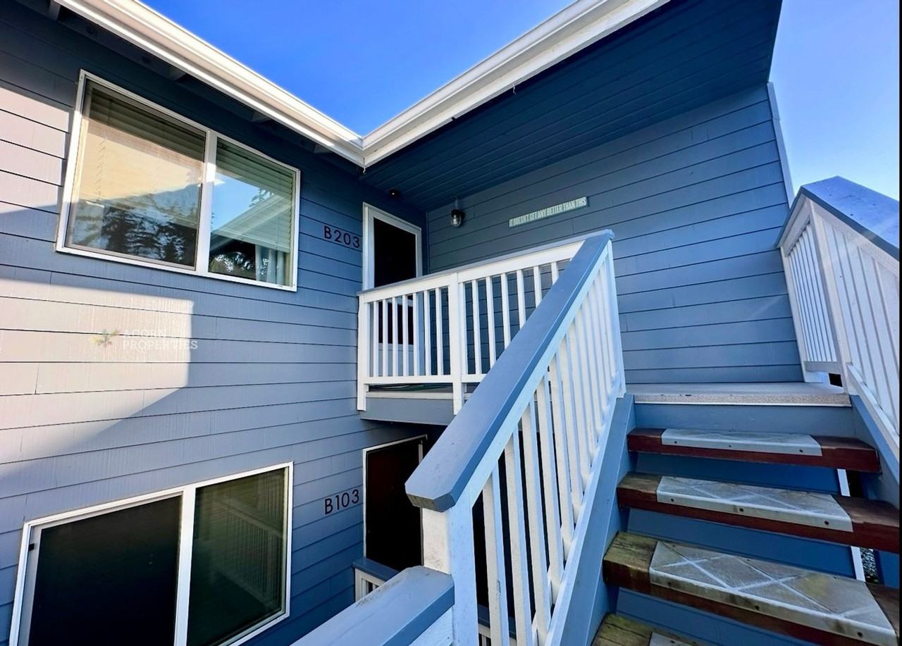 31080 State Route 20 #B203 - Photo 3 of 37