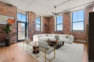 2261 Blake St #4D - Photo 1 of 1