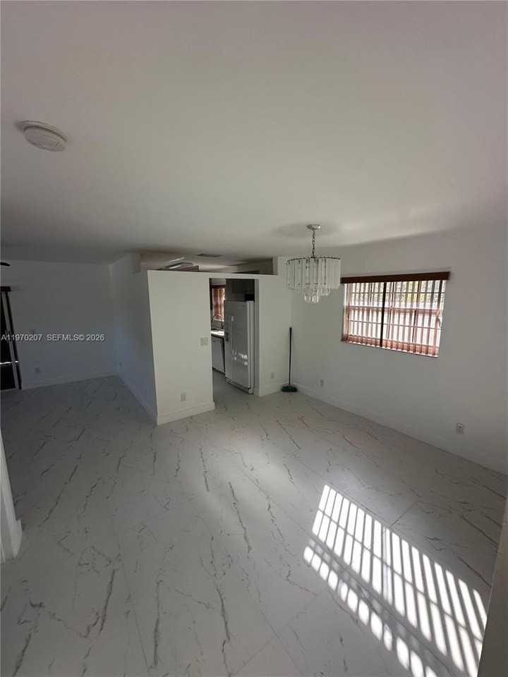 1445 Grant St - Photo 2 of 20