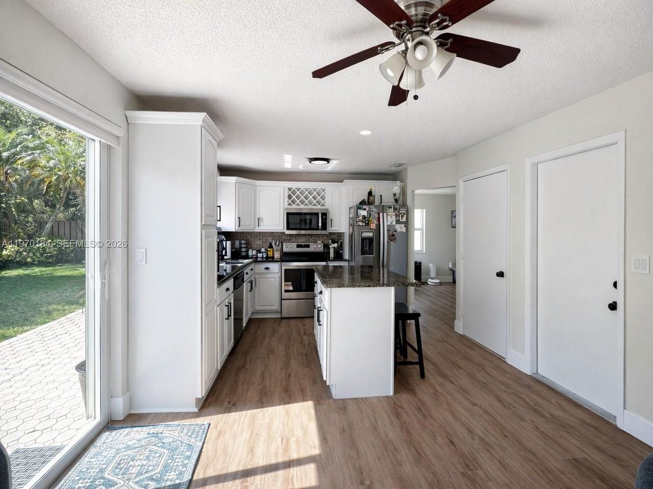 10708 Nw 12th Mnr - Photo 2 of 18