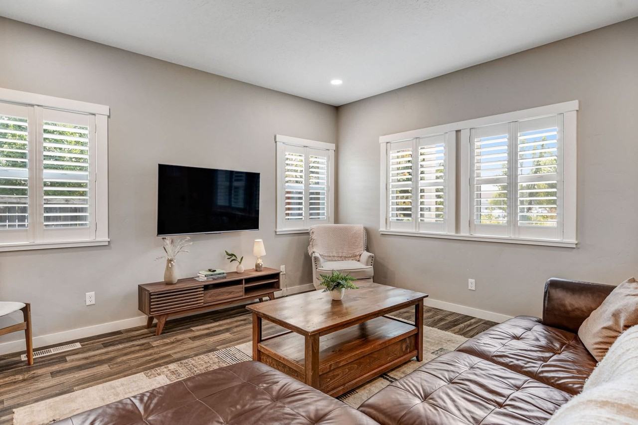 1800 W Idaho St #1324057P - Photo 4 of 41