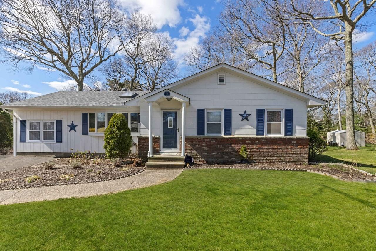 18 Maryland Blvd #1429741P - Photo 4 of 32