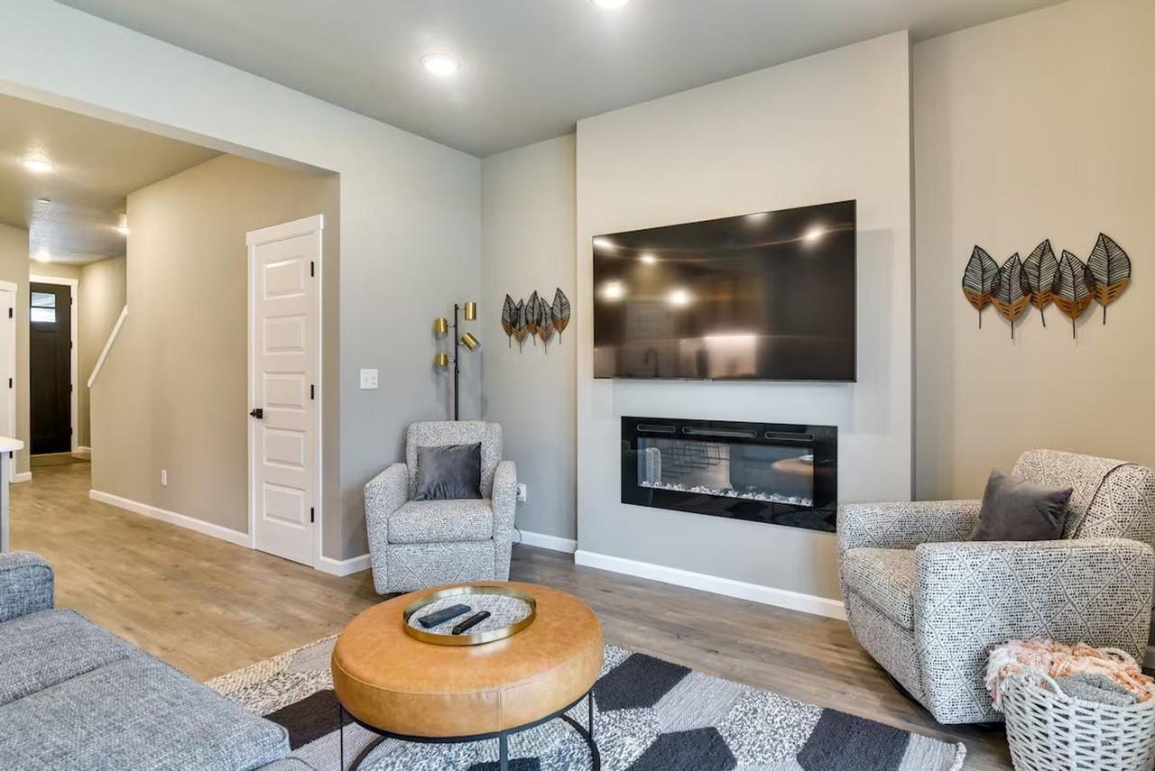 6816 Ne 131st Way #1385692P - Photo 4 of 32