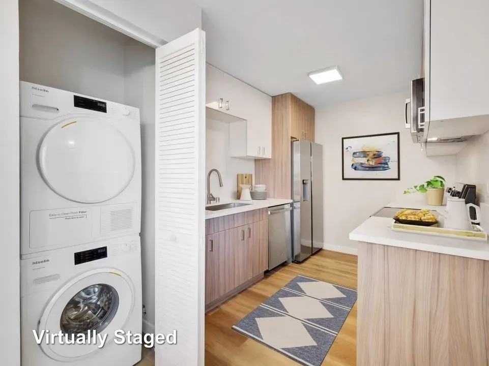 25829 Viana Avenue - Photo 5 of 26