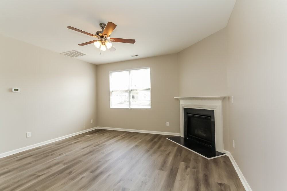 9202 Cotton Gum Rd - Photo 4 of 16