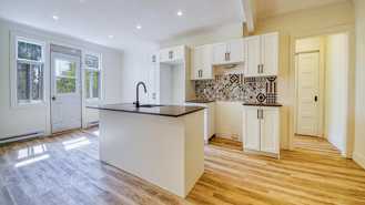 5140 Avenue Randall #6 - Photo 1 of 1