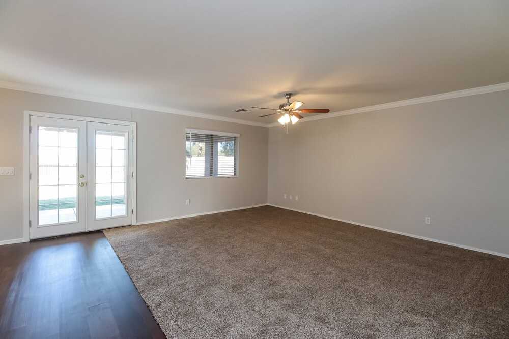 452 S Sabrina - Photo 3 of 17