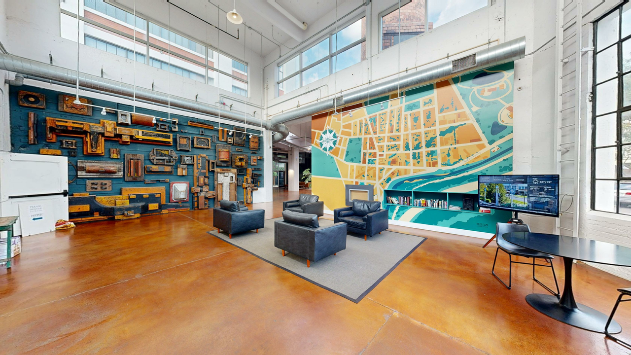 Gantry - Photo 5 of 50