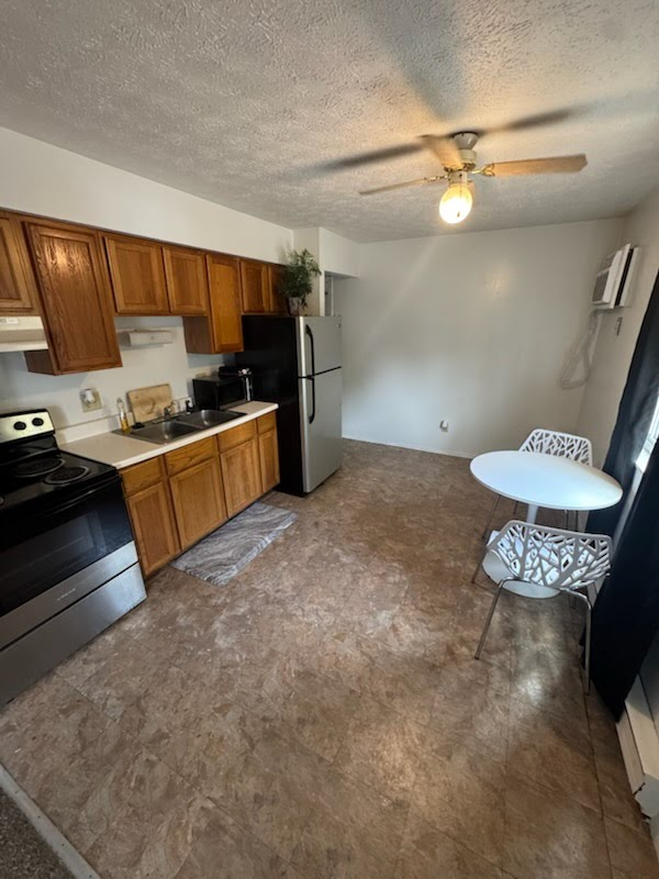 2777 Blue Rock Rd #3 - Photo 5 of 6