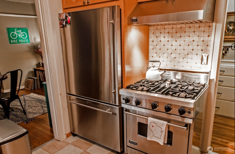 2107 5th Ave N #D - Photo 7 of 15