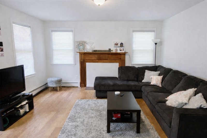 1 Undisclosed - Photo 3 of 14