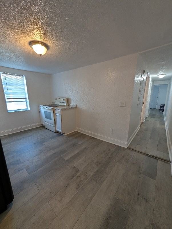 1440 N Lincoln Ave #1440B - Photo 5 of 10