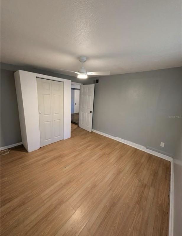 3022 Deleuil Ave - Photo 6 of 17