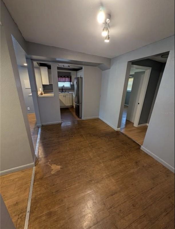 3022 Deleuil Ave - Photo 7 of 17