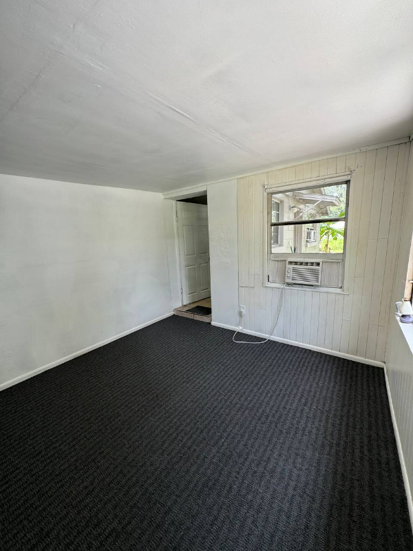 3627 Avenue S Nw - Photo 7 of 14