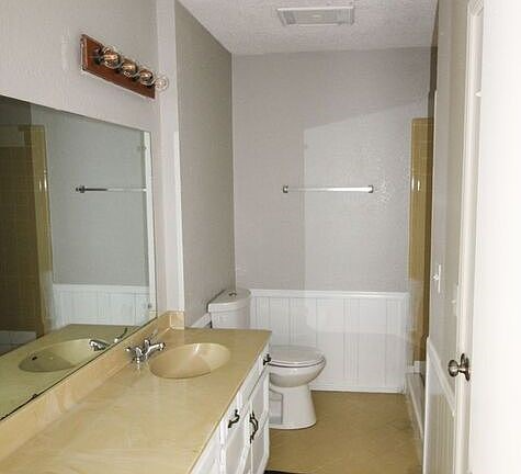 9905 E 21st Pl - Photo 7 of 10