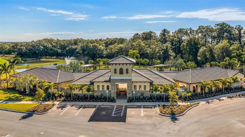 17148 Reserva Dr - Photo 2 of 13