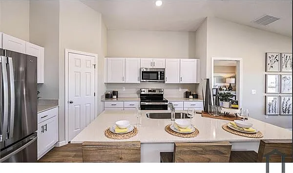 12980 Wellspring Dr - Photo 7 of 10