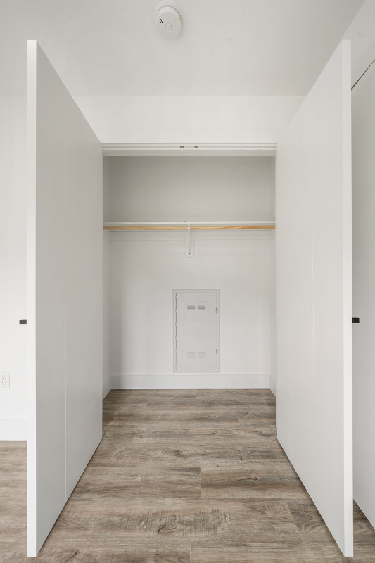 242 Spring St #501 - Photo 4 of 17