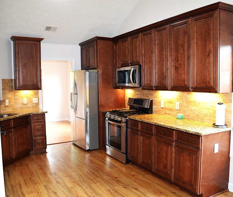 282 Ellesmere Ct - Photo 3 of 18